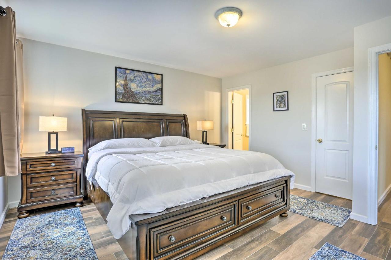 Ideally Located Glen Cove Apartment! Экстерьер фото
