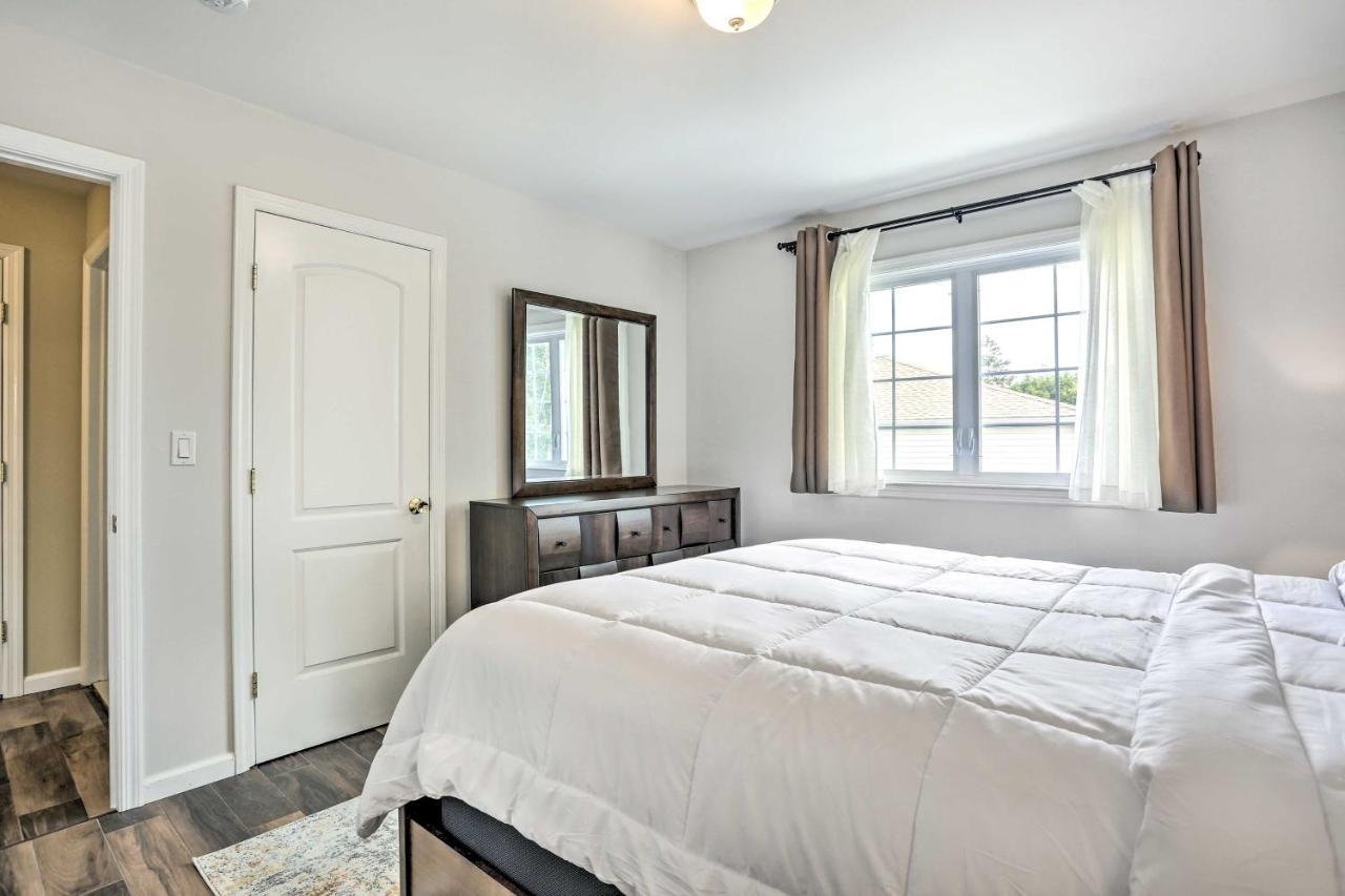 Ideally Located Glen Cove Apartment! Экстерьер фото